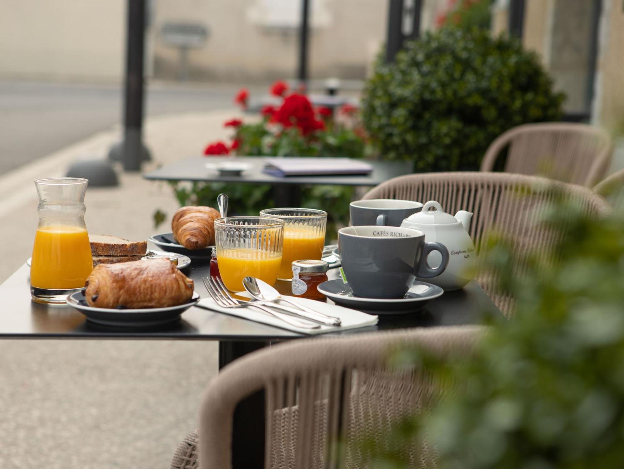 Hotel Relais De La Loire Montlivault Zewnętrze zdjęcie